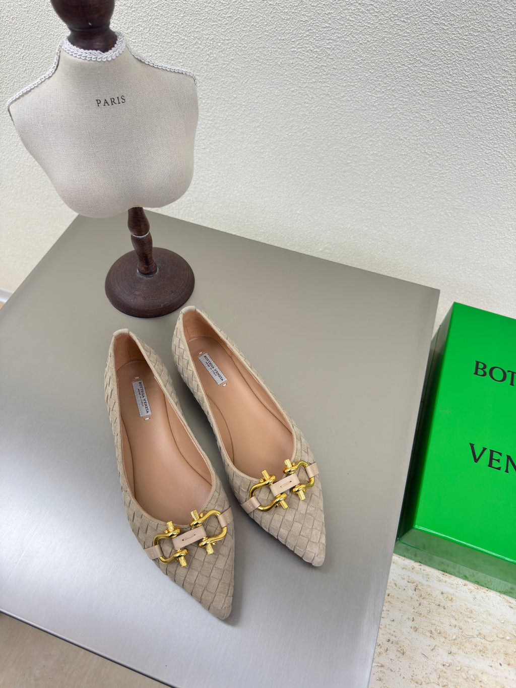 BOTTEGA VENETA BALLET FLAT IN SAND BROWN INTRECCIATO SUEDE