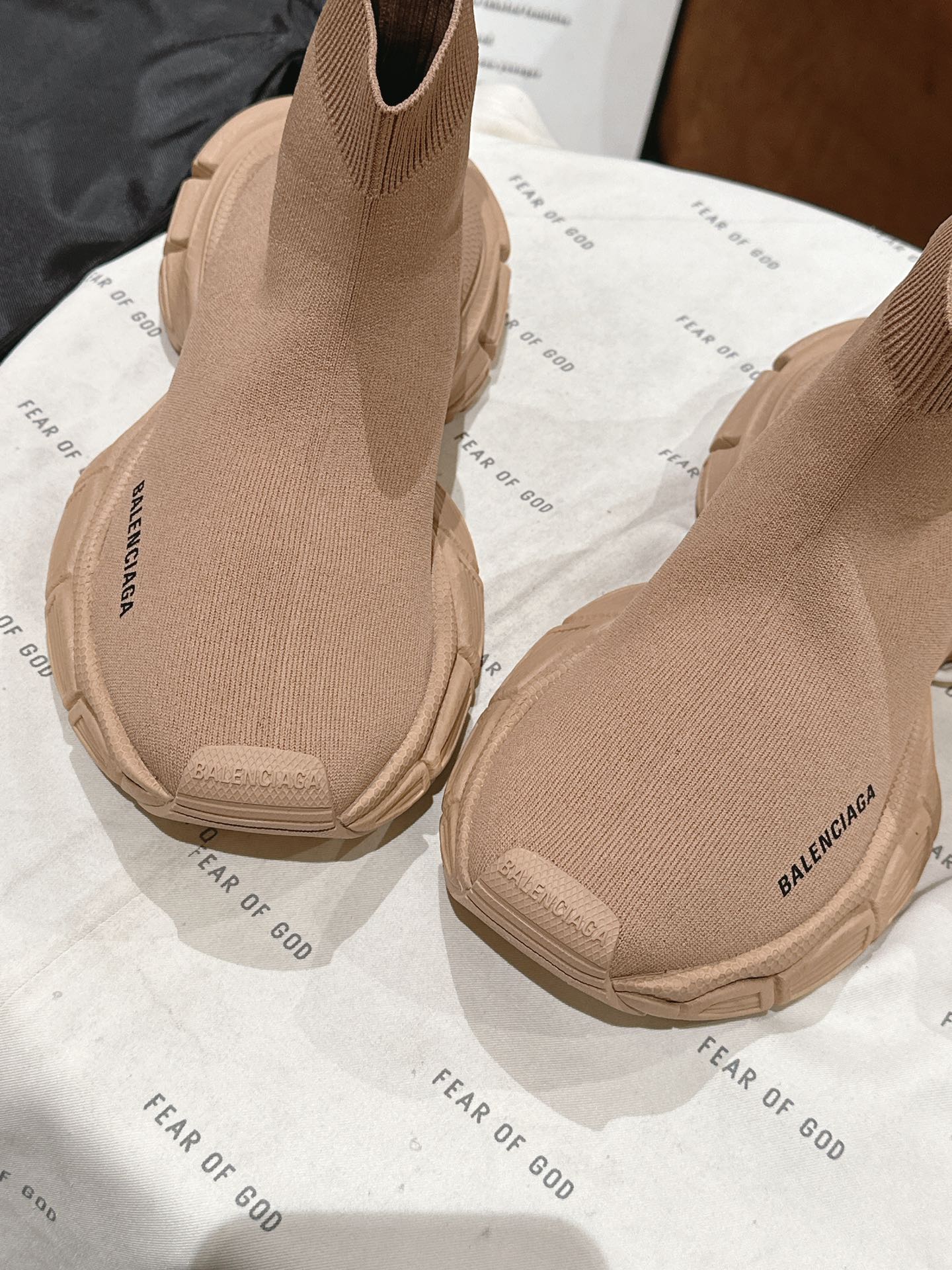 BALENCIAGA 25S SPEED TRAINER SNEAKERS 55 MM IN BEIGE KNIT