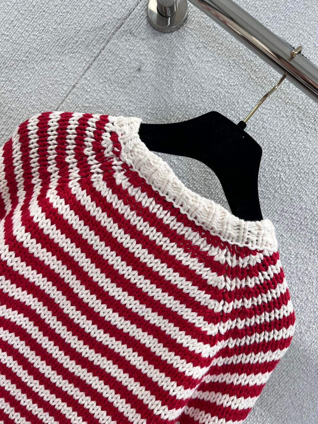 CHANEL 25S CASHMERE SWEATER 232461