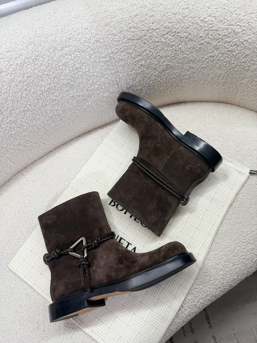 BOTTEGA VENETA 26S ANKLE BOOTS IN DARK BROWN SUEDE WITH ROPE DETAIL